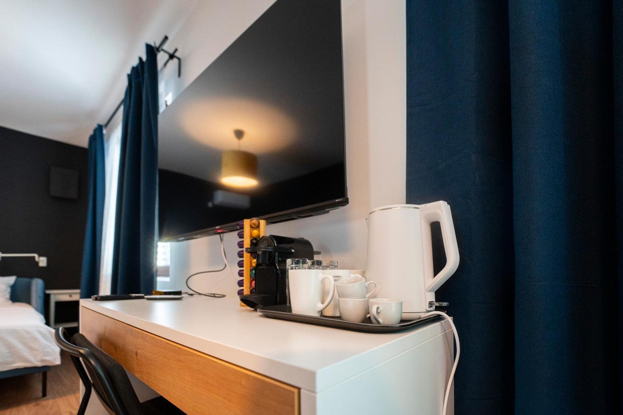 Cozy Nook B&B - Free Private Parking Νόβι Σαντ Εξωτερικό φωτογραφία