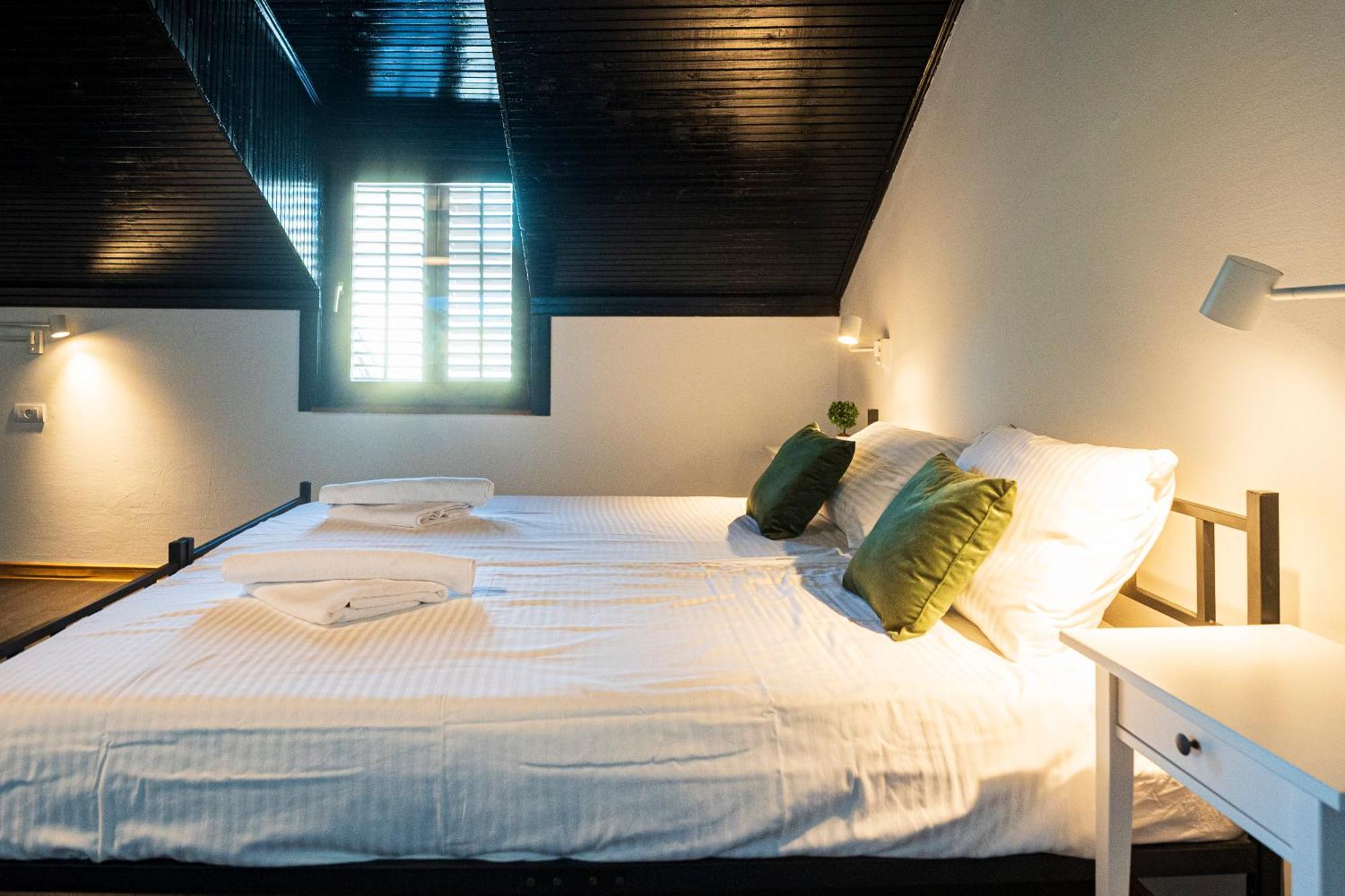 Cozy Nook B&B - Free Private Parking Νόβι Σαντ Εξωτερικό φωτογραφία